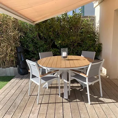 Apartment Sur Le Sable